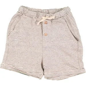 Zara Shorts Streifen 110